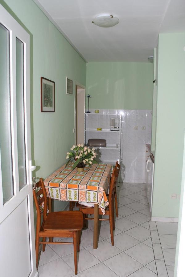 Apartments By The Sea Podgora, Makarska - 2615 Екстер'єр фото
