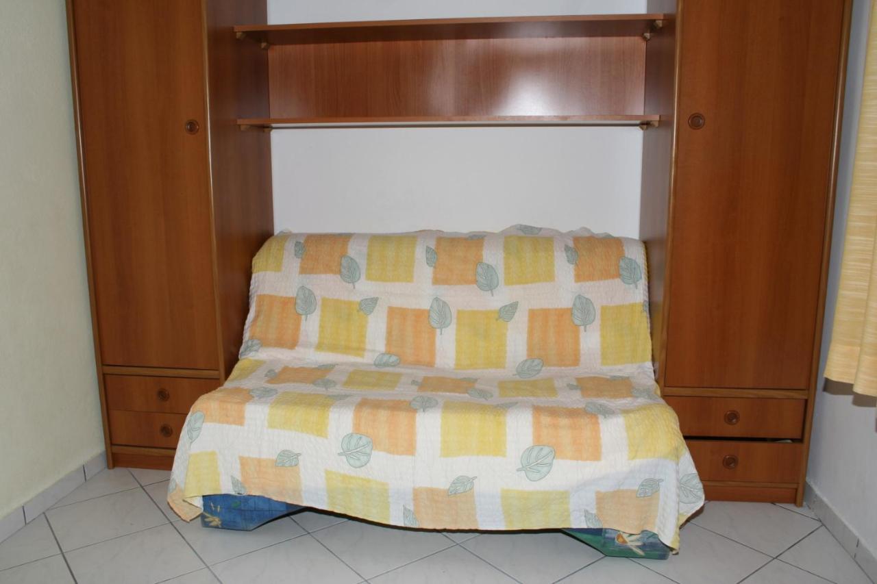 Apartments By The Sea Podgora, Makarska - 2615 Екстер'єр фото