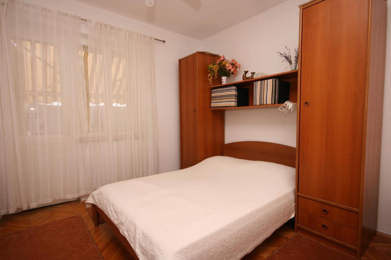 Apartments By The Sea Podgora, Makarska - 2615 Екстер'єр фото